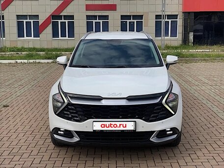 2024 Kia Sportage V, белый, 3100000 рублей, вид 2