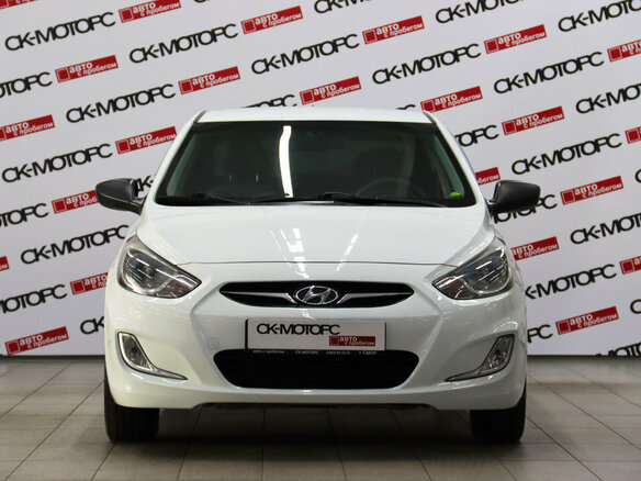 2013 Hyundai Solaris I, белый - вид 1