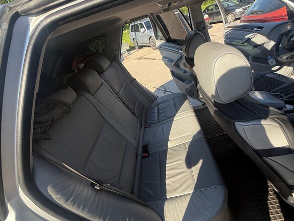 2001 BMW X5 3.0i I (E53), серебристый, 700000 рублей - вид 7