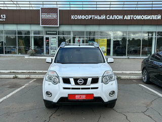 2014 Nissan X-Trail II Рестайлинг, белый, 1410000 рублей, вид 2
