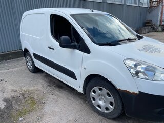 2013 Peugeot Partner II Рестайлинг, белый, 400000 рублей, вид 4