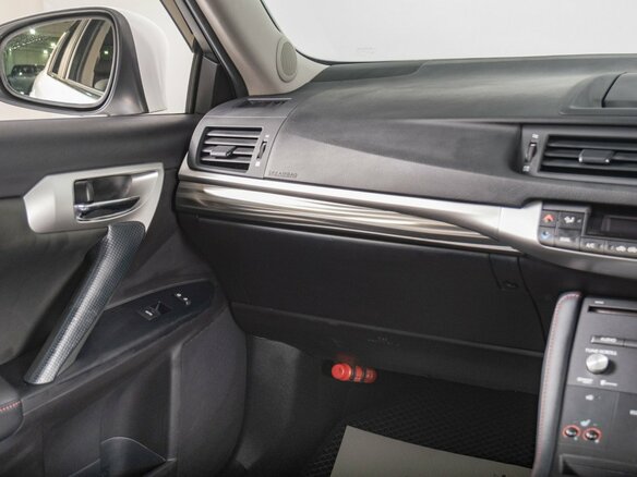 2013 Lexus CT 200h I, белый, 1649000 рублей - вид 10
