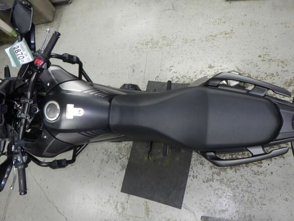 2023 Honda CB 400X, чёрный, 740000 рублей - вид 8