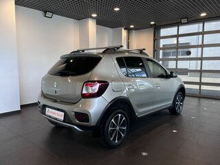 2017 Renault Sandero Stepway II, бежевый, 845000 рублей, вид 3