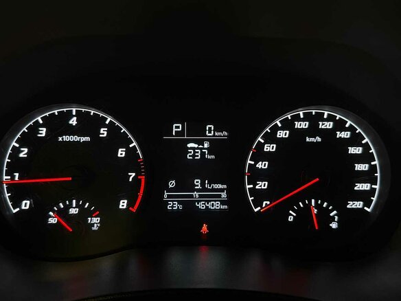 2021 Hyundai Solaris II Рестайлинг, красный, 1455000 рублей - вид 5