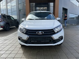 2026 Lada (ВАЗ) Granta I Рестайлинг, белый, 1188000 рублей, вид 2