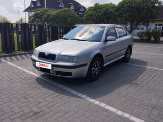 2002 Skoda Octavia I (A4) Рестайлинг, серебристый, 350000 рублей, вид 1