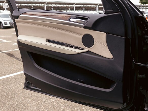 2012 BMW X6 35i 8-speed I (E71), чёрный, 1895000 рублей - вид 11