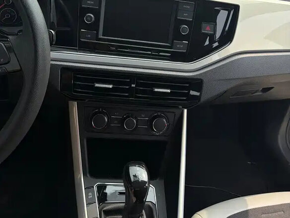 2022 Volkswagen Polo Plus (China Market), белый, 1050000 рублей - вид 9