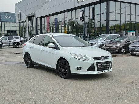 2014 Ford Focus III, белый, 618900 рублей, вид 3