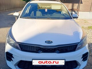 2021 Kia Rio X IV Рестайлинг, белый, 1850000 рублей, вид 1