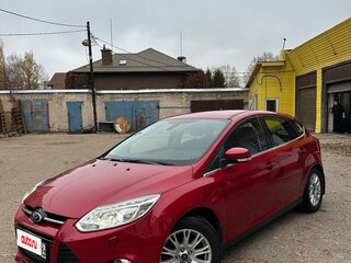 2014 Ford Focus III, красный, 1200000 рублей, вид 1