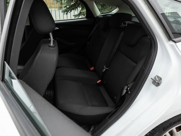 2018 Ford Focus III Рестайлинг, белый, 1195000 рублей - вид 13