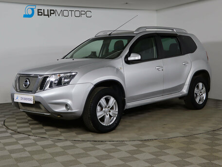 Nissan Terrano III (D10)