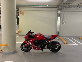 2019 Honda CBR 650R, красный, 970000 рублей, вид 3