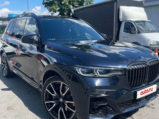 2021 BMW X7 40d I (G07), чёрный, 11500000 рублей, вид 2