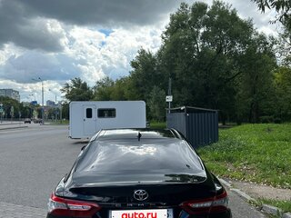 2019 Toyota Camry VIII (XV70), чёрный, 2470000 рублей, вид 3