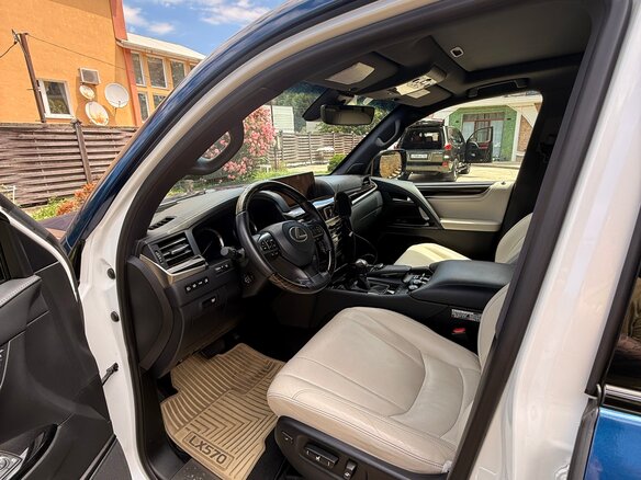 2019 Lexus LX 570 III Рестайлинг 2, синий, 11500000 рублей - вид 7