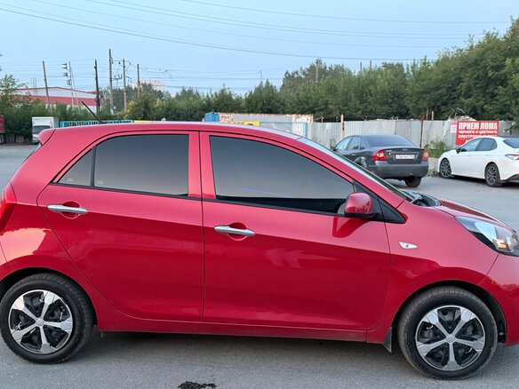 2014 Kia Picanto II, красный, 850000 рублей - вид 5