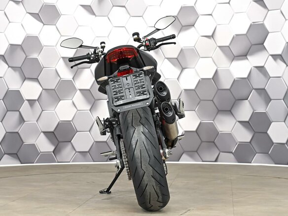 2023 Ducati Monster 937, серый, 899000 рублей - вид 5