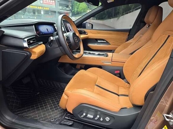 2025 Mazda EZ-6 28.4 kWh, коричневый - вид 5