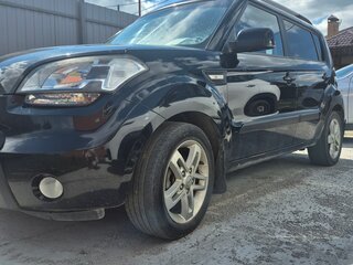 2010 Kia Soul I, чёрный, 570000 рублей, вид 4