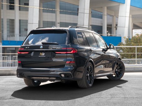 2026 BMW X7 40d I (G07) Рестайлинг, чёрный, 17590000 рублей, вид 5