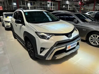 2019 Toyota RAV4 IV (XA40) Рестайлинг, белый, 1673000 рублей, вид 4