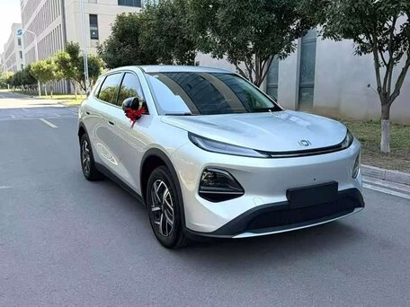 2026 Changan Qiyuan Q05 40.3 kWh II, серебристый, 2150000 рублей, вид 1
