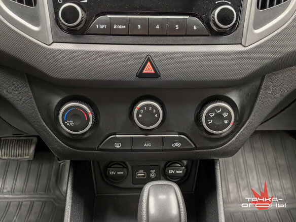 2017 Hyundai Creta I, коричневый - вид 12