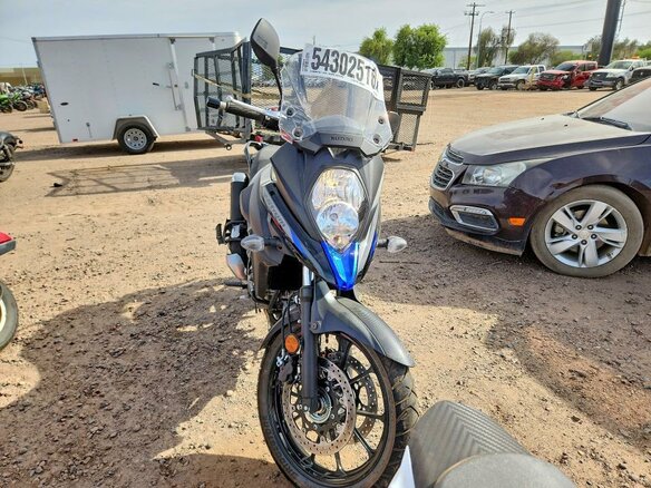 2025 Suzuki V-Strom DL 650, чёрный, 919795 рублей - вид 2