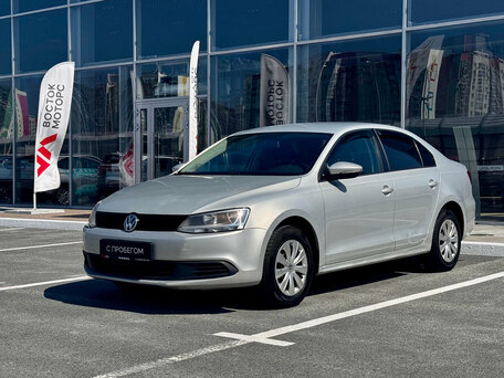 Volkswagen Jetta VI