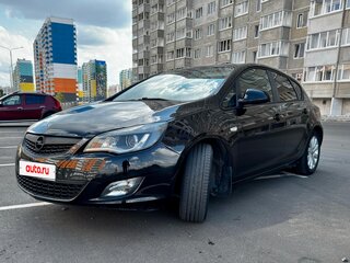 2011 Opel Astra J, чёрный, 675000 рублей, вид 1