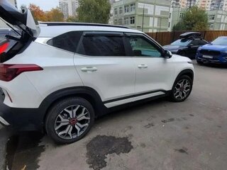 2021 Kia Seltos I, белый, 2400000 рублей, вид 2