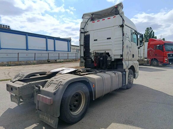 2022 Sinotruk Sitrak C7H, белый - вид 2