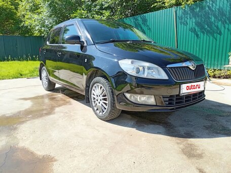 2014 Skoda Fabia II Рестайлинг, чёрный, 650000 рублей, вид 2
