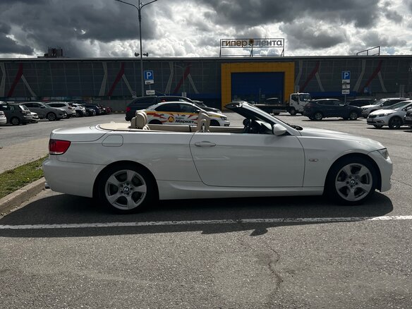 2008 BMW 3 серии 335i V (E90/E91/E92/E93), белый, 1650000 рублей - вид 4
