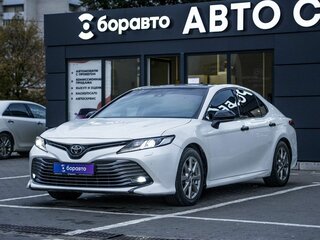 2019 Toyota Camry VIII (XV70), белый, 2565000 рублей, вид 1