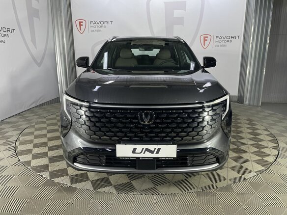 2026 Changan UNI-S I Рестайлинг, серый - вид 2