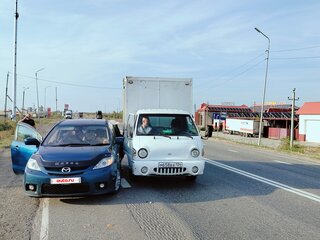 2005 Mazda Premacy II (CR), синий, 490000 рублей, вид 1