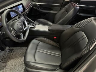 2020 Hyundai Sonata VIII (DN8), серый, 2450000 рублей, вид 3