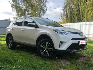 2017 Toyota RAV4 IV (XA40) Рестайлинг, белый, 2535000 рублей, вид 2