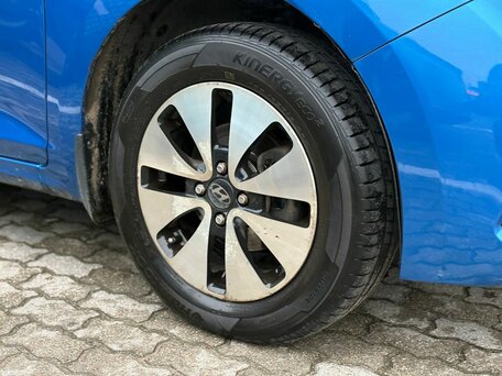 2017 Hyundai Solaris II, синий, 1099000 рублей, вид 5