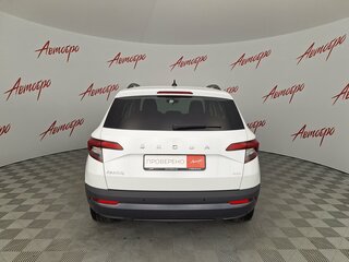2022 Skoda Karoq DSG7 I, белый, 2429000 рублей, вид 4