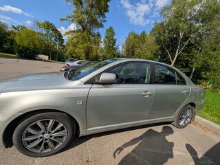 2006 Toyota Avensis II, серебристый, 525000 рублей, вид 4