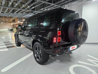 2025 Land Rover Defender 110 II, чёрный, 9610069 рублей, вид 4