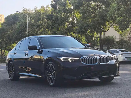 2023 BMW 3 серии Long 320Li VII (G2x) Рестайлинг, чёрный, 2960000 рублей, вид 3