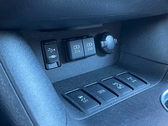 2019 Toyota Highlander III (XU50) Рестайлинг, белый - вид 27