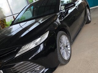 2019 Toyota Camry VIII (XV70), чёрный, 3200000 рублей, вид 1