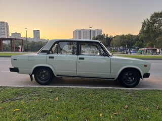 1997 Lada (ВАЗ) 2105, белый, 270000 рублей, вид 4